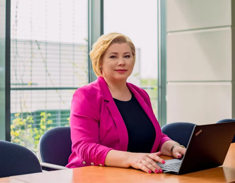 Pierwsze dni jednoosobowej działalności. Jak wygląda codzienność na starcie?